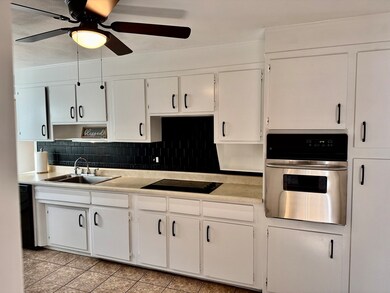 61 Richmond Ave unit 1, Worcester, MA 01602 - photo 7