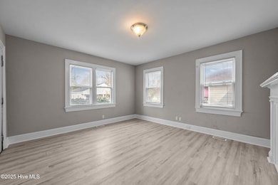 305 Cadillac St, Greenville, NC 27834 - photo 5