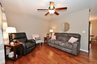 1012 E Wabash St, Converse, IN 46919 - photo 5