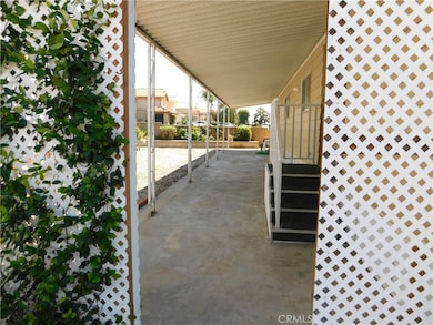 35218 Fir Ave unit 15, Yucaipa, CA 92399 - photo 4