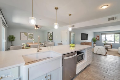 1644 E Broadmor Dr, Tempe, AZ 85282 - photo 5