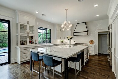 706 Mosby Cir, Houston, TX 77007 - photo 6