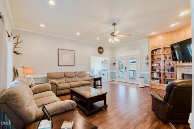 1676 Smithfield Hwy, Newton Grove, NC 28366 - photo 4