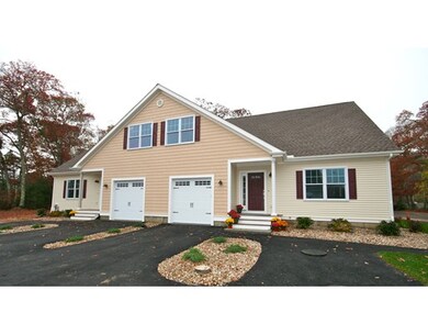 637 Gifford St unit 8B, Falmouth, MA 02540 - photo 3