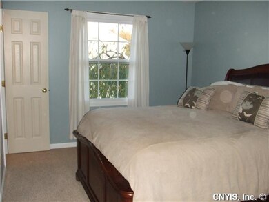 Master Bedroom. Spacious Master (that s a King Siz