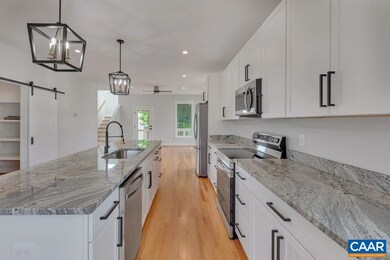 902 Forest St, Charlottesville, VA 22903 - photo 5