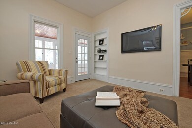 225 Colfax-5b