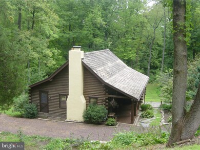 2609 Pheasant Run Ln, Spring City, PA 19475 - photo 3