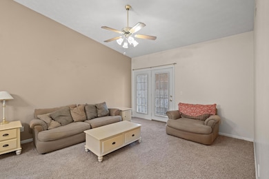 10565 Michael Dr unit 10, Alexandria, KY 41001 - photo 2