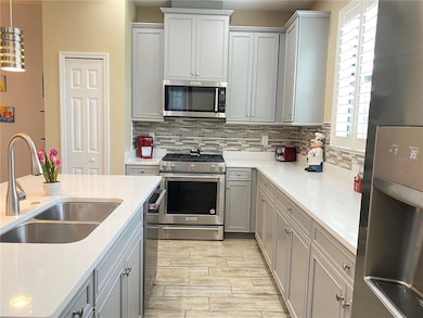 5807 Circa Fishhawk Blvd, Lithia, FL 33547 - photo 4