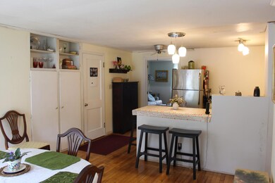kitchendining