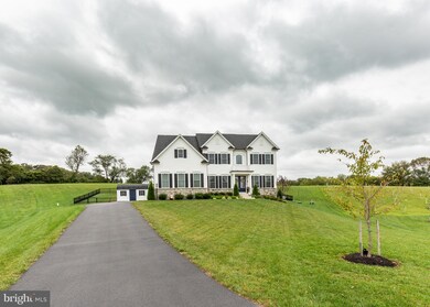 636 White Cloud Ct, Sykesville, MD 21784 - photo 4