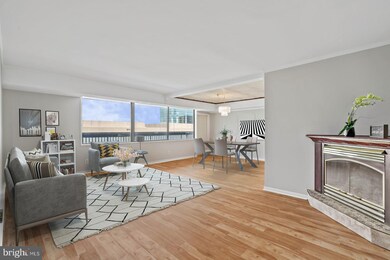 Skyline House unit 1410, Baileys Crossroads, VA 22041 - photo 3