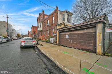 4048 Green St, Philadelphia, PA 19104 - photo 2