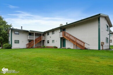 01-Exterior Front MS_4111