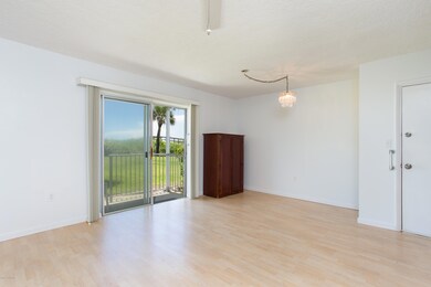 Rear Access to Ocean