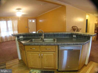 302 Tidewater Ln, Middle River, MD 21220 - photo 4