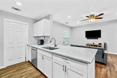 416 W Johnson St, Denison, TX 75020 - photo 7