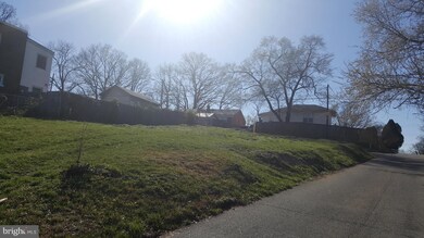 11 53rd St SE, Washington, DC 20019 - photo 3