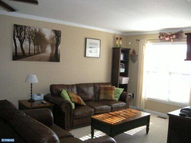 680 Doe Ct, Royersford, PA 19468 - photo 4