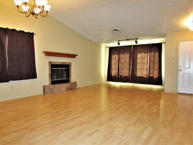 3995 Birmingham St, Farmington, NM 87402 - photo 2