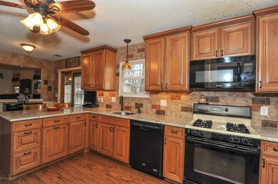 3 Admirals Row, Freehold, NJ 07728 - photo 2