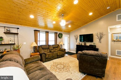 80 Curls Rd, Bentonville, VA 22610 - photo 5