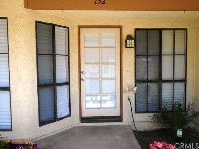 Entry Way Nice and Spacious Welcoming You with a L