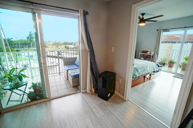 2415 NW 16th Street Rd unit 512, Miami, FL 33125 - photo 7