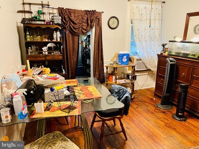 1134 Birch St, Reading, PA 19604 - photo 4