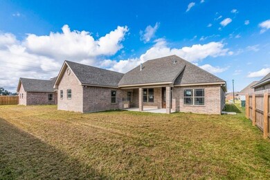 749 Dianne Ln, Lake Charles, LA 70605 - photo 3