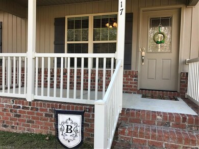 3917 Waterview Rd, High Point, NC 27265 - photo 2