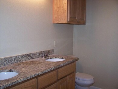 1013 Rice St, Denison, TX 75020 - photo 6