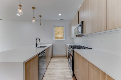 5921 S Calumet Ave unit 2, Chicago, IL 60637 - photo 7