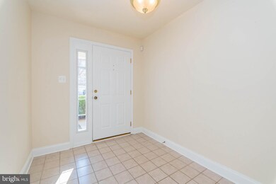 4316 Vintage Ivy Ln, Owings Mills, MD 21117 - photo 4