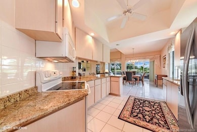 8073 SE Double Tree Dr, Hobe Sound, FL 33455 - photo 6