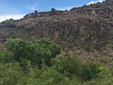 Cliffs along Oak Creek - DA Ranch
