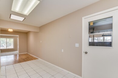 9021 N 102nd Dr unit 8, Sun City, AZ 85351 - photo 7