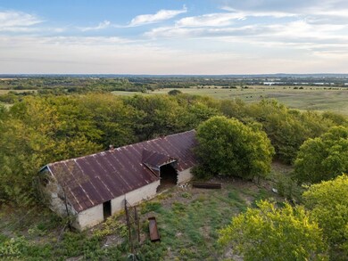 942 Elm Grove Rd, Valley View, TX 76272 - photo 6