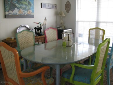 DINING AREA VIEW