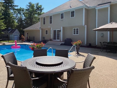 44 Mulberry Ln, Pelham, NH 03076 - photo 3