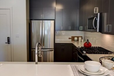 1235 Vfw Pkwy unit 107, West Roxbury, MA 02132 - photo 4