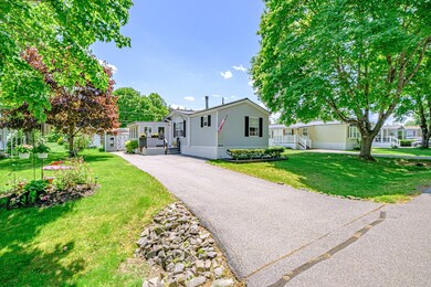 20 Patio Park Ln, Gorham, ME 04038 - photo 4