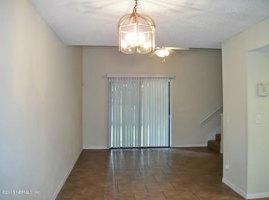 7633 Melissa Ct N, Jacksonville, FL 32210 - photo 2