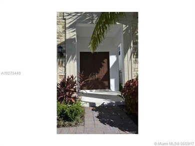 10433 NW 70th Ln, Doral, FL 33178 - photo 4