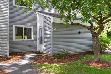 A2 Grandview Dr unit A2, South Burlington, VT 05403 - photo 2