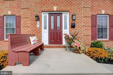 386 Strickler Ave, Waynesboro, PA 17268 - photo 2