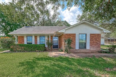 4857 Sims Rd, Rosenberg, TX 77471 - photo 2