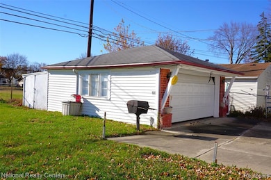 32547 Avondale St, Westland, MI 48186 - photo 3