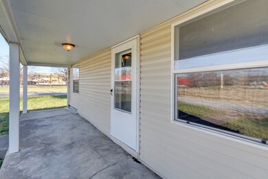 131 Henson Dr, Hopkinsville, KY 42240 - photo 6